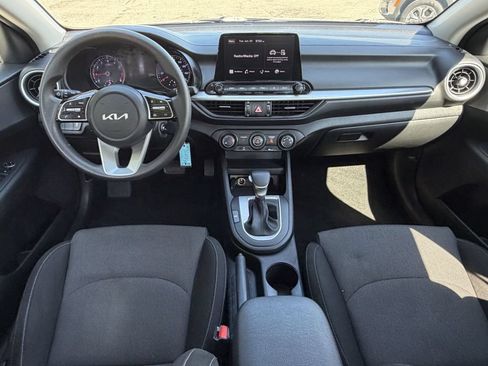 Certified 2023 Kia Forte LXS FWD image 12