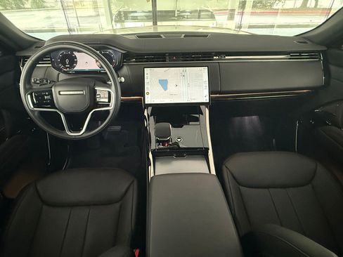 Certified 2025 Land Rover Range Rover Sport SE AWD/4WD image 15
