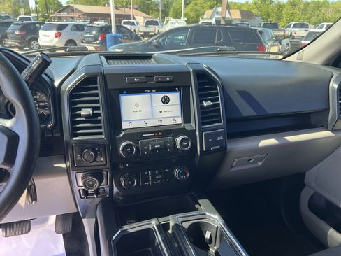 Used 2017 Ford F150 XL w/ Equipment Group 101A Mid AWD/4WD image 20