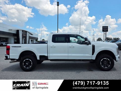 Used 2025 Ford F250 Lariat w/ Lariat Ultimate Package AWD/4WD image 9