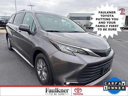 Certified 2023 Toyota Sienna XLE