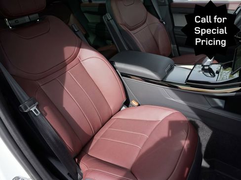 New 2025 Land Rover Range Rover Sport Dynamic SE AWD/4WD image 24