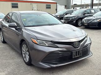 Used 2018 Toyota Camry LE FWD video 2