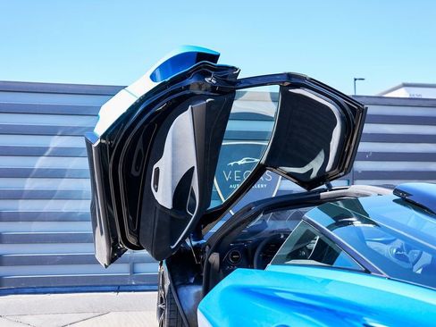 Used 2021 McLaren 765LT image 31