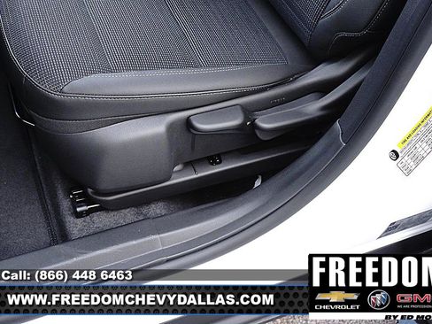 New 2026 Buick Envista Preferred image 31