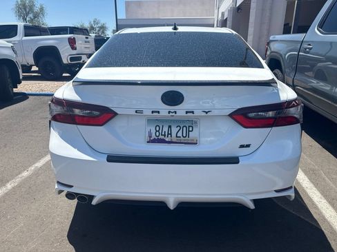 Used 2023 Toyota Camry SE w/ Protection Package (Q2) (TMS) FWD image 4