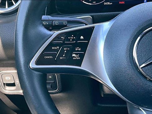 Certified 2024 Mercedes-Benz GLB 250 image 24