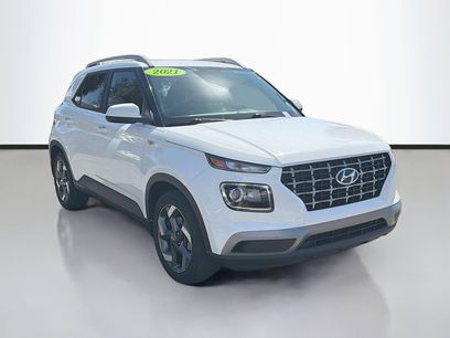 Used 2021 Hyundai Venue SEL