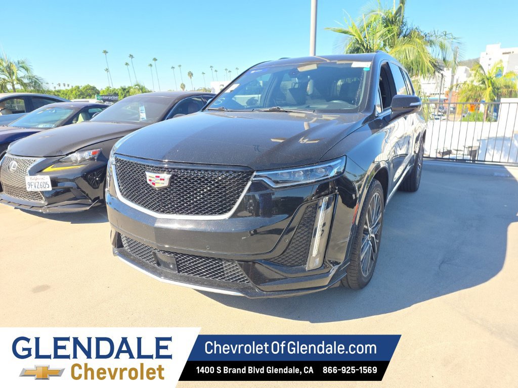 Used 2023 Cadillac XT6 Sport w/ Technology Package AWD/4WD image 1