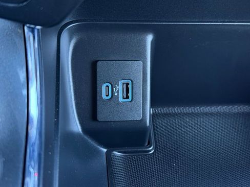 Used 2022 Ford F150 XLT w/ Equipment Group 302A High image 12