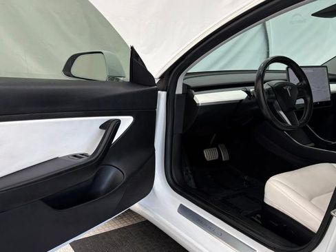 Used 2018 Tesla Model 3 Performance AWD/4WD image 31