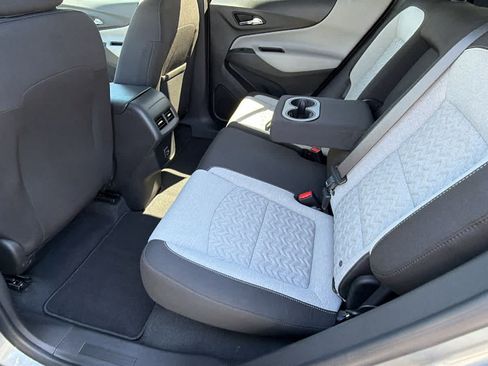 Used 2023 Chevrolet Equinox LS w/ LS Convenience Package AWD/4WD image 23