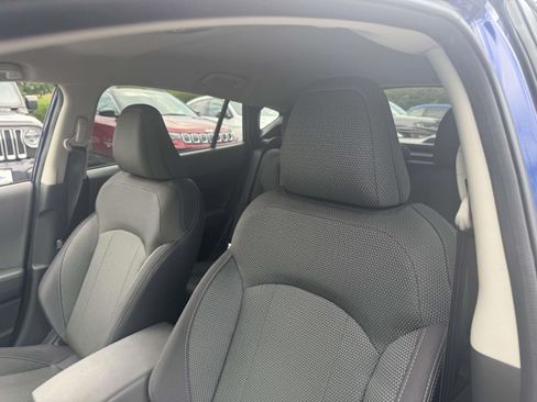 Used 2024 Subaru Crosstrek 2.0i Premium AWD/4WD image 18