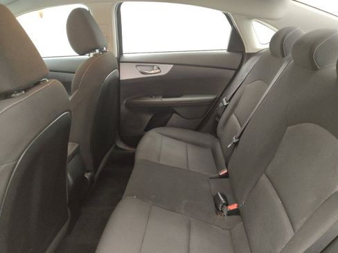 Used 2024 Kia Forte LX image 18