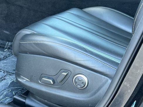 Used 2023 Genesis G80 2.5T image 19