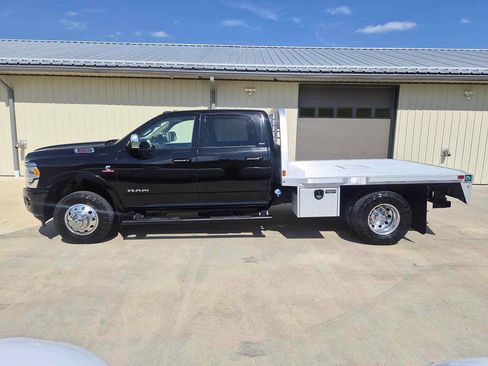 Used 2022 RAM 3500 Laramie AWD/4WD image 7
