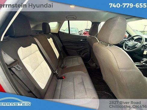 Used 2025 Chevrolet Trax LS w/ LS Convenience Package image 22