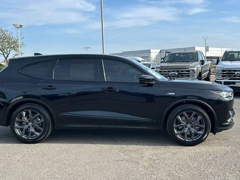 Used 2022 Acura MDX A-Spec image 2