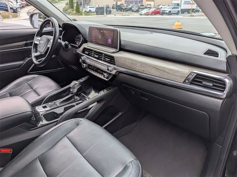 Used 2022 Kia Telluride EX image 26