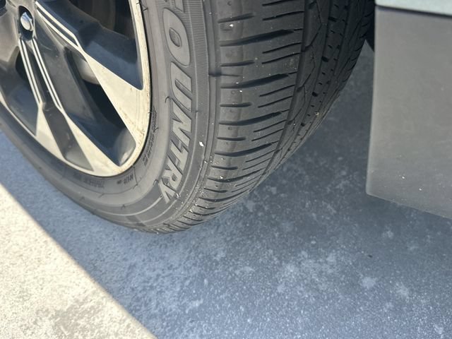 Certified 2024 Kia Carnival EX FWD image 14