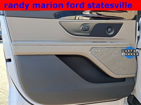 Used 2025 Lincoln Nautilus Premier w/ Equipment Group 102A image 12