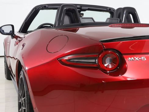 Used 2024 MAZDA MX-5 Miata Club w/ Brembo/BBS Recaro Package image 33