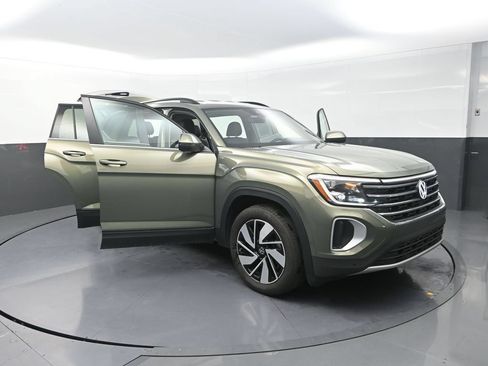 Used 2026 Volkswagen Atlas SE AWD/4WD image 29