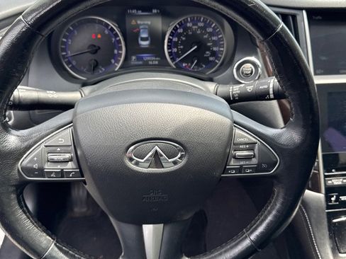Used 2015 INFINITI Q50 Premium w/ Deluxe Touring Package AWD/4WD image 9