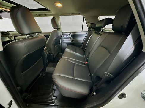 Used 2019 Toyota 4Runner TRD Off-Road Premium image 28