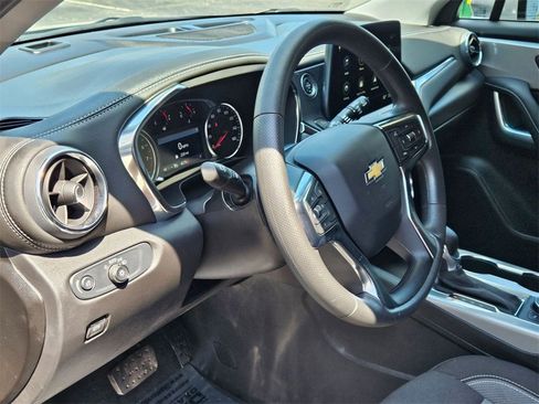 Used 2025 Chevrolet Blazer LT w/ Driver Confidence Package image 12