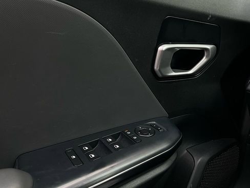 Used 2025 Kia K4 LXS image 20