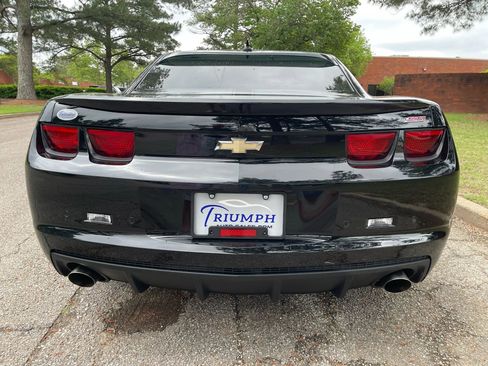 Used 2011 Chevrolet Camaro SS w/ RS Package image 4