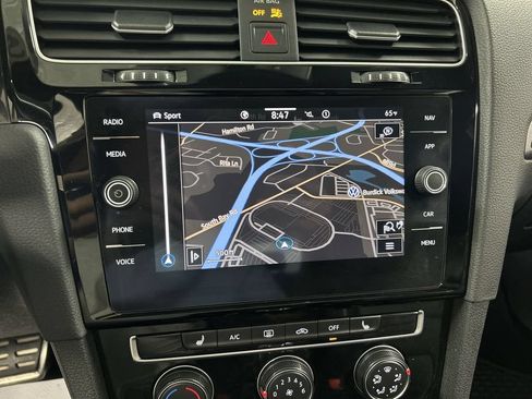 Used 2021 Volkswagen GTI SE FWD image 16