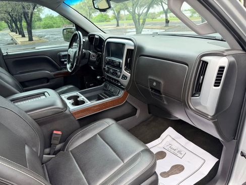 Used 2018 GMC Sierra 1500 SLT w/ Texas SLT Premium Package RWD image 32