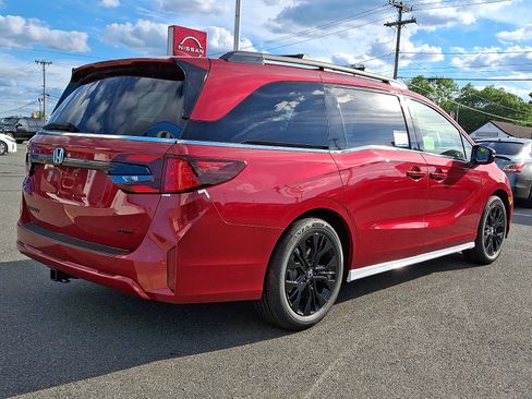 New 2026 Honda Odyssey Sport-L image 3