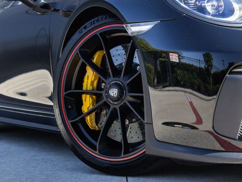 Used 2019 Porsche 911 Speedster image 28