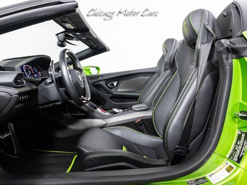 Used 2020 Lamborghini Huracan EVO AWD/4WD image 24