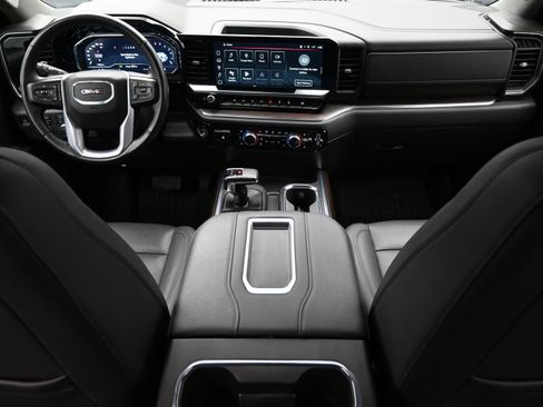 Used 2022 GMC Sierra 1500 SLT w/ SLT Premium Plus Package image 13