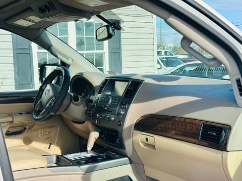 Used 2013 Nissan Armada Platinum image 21