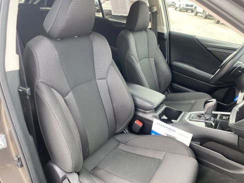 Used 2023 Subaru Outback Premium w/ Popular Package #1 image 21