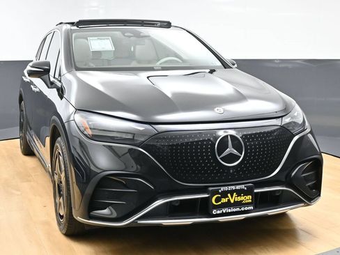 Used 2023 Mercedes-Benz EQE 500 4MATIC SUV image 4
