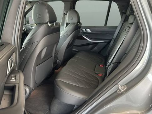 Used 2025 BMW X5 xDrive40i AWD/4WD image 18