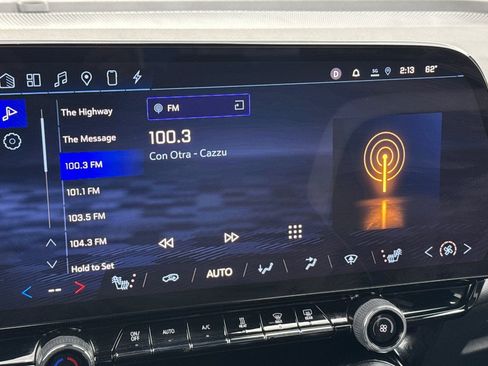 Used 2024 Chevrolet Blazer EV LT image 27