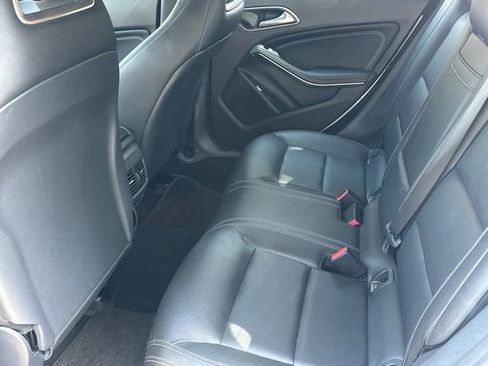 Used 2016 Mercedes-Benz CLA 250 image 9