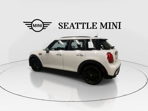 Certified 2023 MINI Cooper 4-Door Hardtop FWD image 8