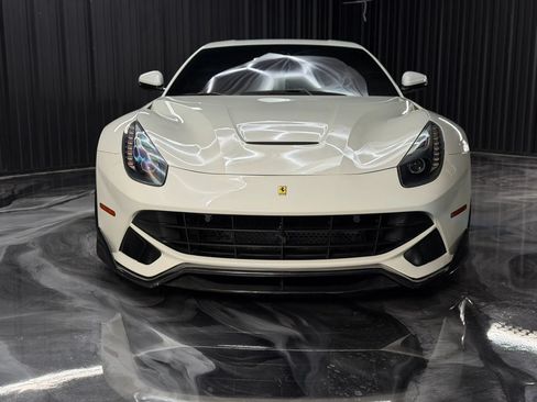 Used 2015 Ferrari F12 Berlinetta RWD image 3