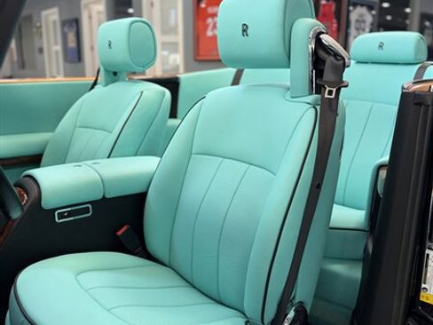 Used 2013 Rolls-Royce Phantom Drophead Coupe RWD image 13