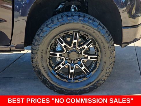 Used 2022 Chevrolet Silverado 1500 RST AWD/4WD image 39