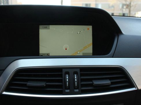 Used 2014 Mercedes-Benz C 350 4MATIC Coupe image 26