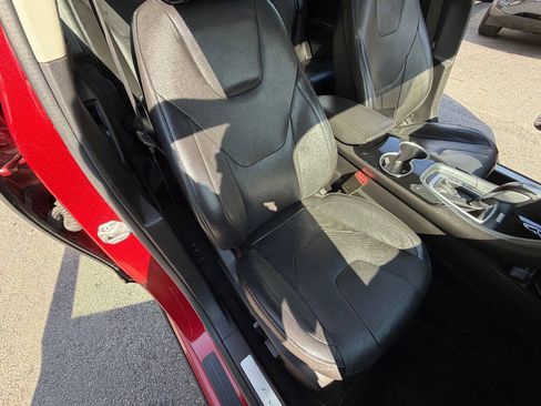 Used 2015 Ford Fusion Titanium AWD/4WD image 14